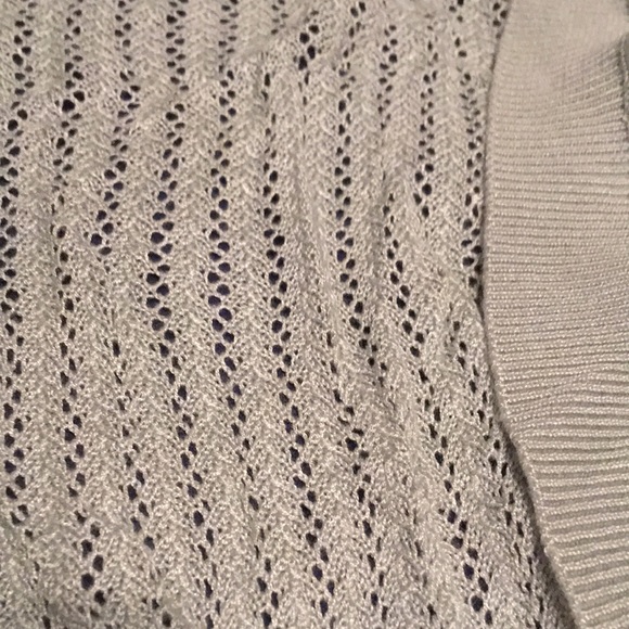 Short crop cardigan - Picture 3 of 3